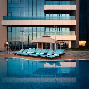 4* מלון Millennium Place Barsha Heights