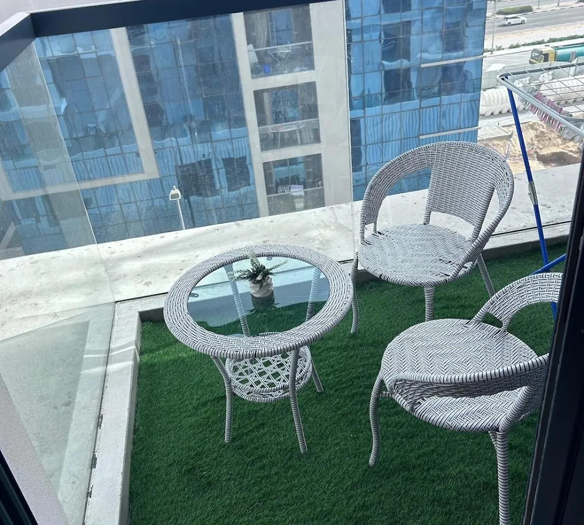 아파트 Studio Olivz A International City 두바이 아랍에미리트