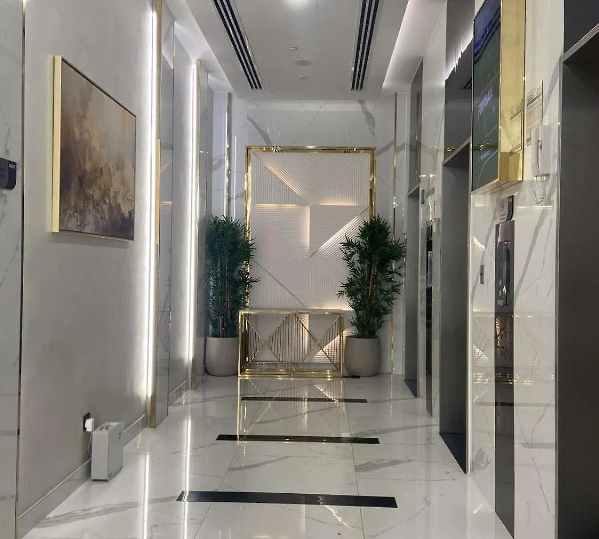 Studio Olivz A International City Dubai
